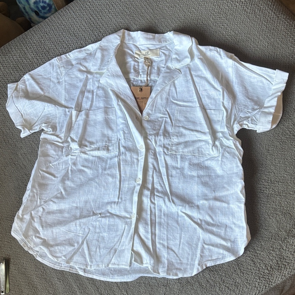 Thread & Supply White Textured Short Sleeve Shirt